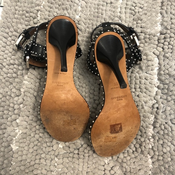 FLASH SALE! Givenchy studded double strap sandals - Picture 6 of 8